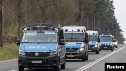 Сили поліції на кордоні Білорусі та Польщі