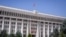 Здание парламента Кыргызстана. 
