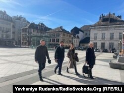 Український бізнесмен Костянтин Жеваго прибув на засідання суду в Шамбері, 16 березня 2023 року