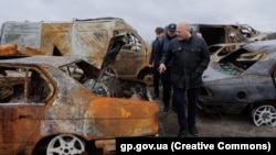 Прокурор Міжнародного кримінального суду Карім Хан у Бучі, квітень 2022 року