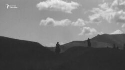 Улак тартып, ат таптаган лакайлар