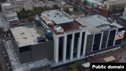 Бишкектеги "Айчүрөк" соода борбору. УКМК тараткан сүрөт.