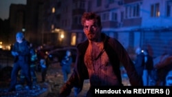 Stanovnici Kijeva se bore dok Rusija napada dronovima