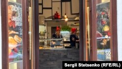 Українські біженці активно відкривають бізнес за кордоном