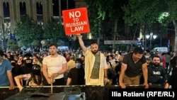 Митинг против закона об «иноагентах», 30 апреля