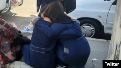  ادامۀ مسمومیت‌های زنجیره‌ای دانش‌آموزان و دانشجویان در ایران، واکنش‌های گسترده‌ای به‌دنبال داشته است.