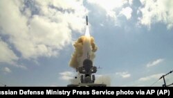 За попередніми даними, дві із запущених ракет збили сили ППО (фото ілюстративне)