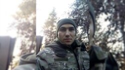 Mjeku ukrainas që u torturua nga rusët çmohet për shpëtimin e të burgosurve të tjerë