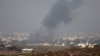 Дим над північною частиною Сектора Гази під час ізраїльського бомбардування 22 жовтня 2023 року 