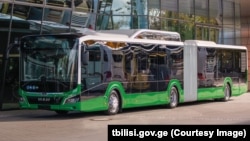 18-მეტრიანი ავტობუსი, რომელიც თბილისში ივლის