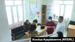 Жабыркагандардын сегизи клиникалык медициналык тез жардам берүү ооруканасына жеткирилди. Анын төртөө жандандыруу бөлүмүндө.