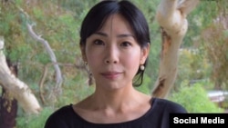 مای ساتو، حقوقدان ژاپنی، در جلسۀ شورای حقوق بشر سازمان ملل، به عنوان گزارشگر ویژۀ این سازمان در امور ایران جانشین جاوید رحمان شد