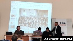 Кыргыз тарыхчылары Сиирт университетиндеги илимий жыйында. 06.10.2023.