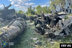 Наслідки обсстрілу Росією аеродррому Канатове на Кіровоградщині