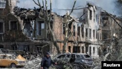 26 травня російська ракета влучила в триповерхову будівлю лікарні – там був денний стаціонар для людей з психічними захворюваннями