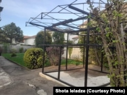 როგორ გამოიყურება თოჯინების თეატრი ამჟამად