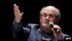 Pisac Salman Rushdie 