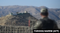 Vojnik pakistanske vojske čuva granicu između Pakistana i Afganistana, januara 2019.