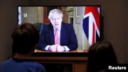 Джонсон оголосив про введення загальнонаціонального карантину