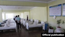 Өзбекстандагы аялдардын абагы. Иллюстрациялык сүрөт.