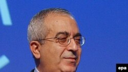 آقای فیاض می گوید که هر راه حلی برای معضل آوارگان، تنها با توافق با اسراییل عملی خواهد شد.