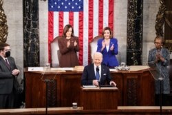 Predsjednik SAD Joe Biden počinje govor "Stanje nacije" pred Kongresom, 1. mart 2022.