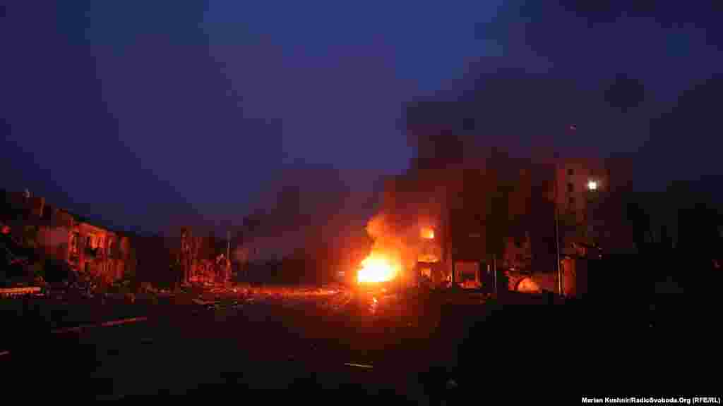 Borodianka, 2 mars dhe 24 gusht. Të shtënat me artileri, sulmet me raketa dhe betejat rrugore shkaktuan shkatërrim masiv në Borodianka.