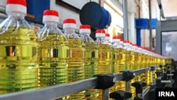 Legea concurenței interzice orice înțelegeri între companii ori practici concertate care împiedică, restrâng sau denaturează concurența pe piața românească, în special cele care stabilesc prețuri de cumpărare sau de vânzare sau orice alte condiții de tranzacționare.