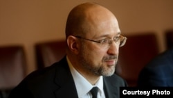 Денис Шмигаль: «Це важливо, щоб зараз прискорити ремонти, покращити забезпечення світлом та теплом»