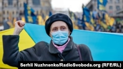 У центрі Києва пройшов марш до Дня захисників і захисниць України