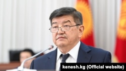 Акылбек Жапаров. 