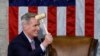 Novoizabrani predsjednik Zastupničkog doma Kevin McCarthy slavi pobjedu u dvorani Doma, Washington, SAD, 7. januar 2023.