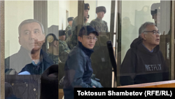 Акылбек Айтбаев, Эрлан Бекчоро жана Мамбетжунус Абылов. 2022-жылдын 26-декабры. Коллаж сүрөт.