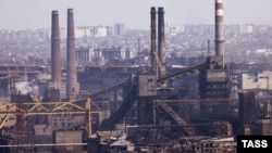 За даними журналістів, після евакуації цивільних Україна «спробує провести евакуацію найбільш важких поранених із заводу»