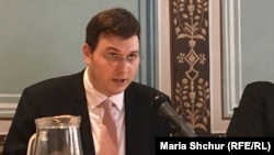 Чеський міністр заявив, що не втрачає надії на дипломатичне вирішення кризи, підтримує дипломатичні шляхи її вирішення