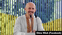 Журналіст інформаційної агенції УНІАН Дмитро Хилюк був викрадений російськими військовослужбовцями на Київщині у березні 2022 року