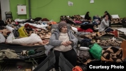 62% українських біженців у Польщі сказали, що їм соціальних виплат не достатньо навіть для закриття базових потреб