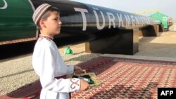 TOPH-uň geçýän ugry boýunça bar bolan şübheler bu 10 milliard dollara barabar proýekte maýadar tapmagy kynlaşdyrdy. 