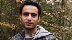 ضرب و شتم و اعتصاب غذای بهنام موسیوند در گفتگو با محمد موسیوند 