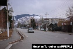 Абсамат Масалиев атындагы көчө.