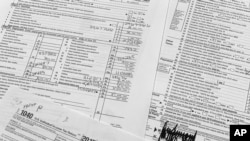 Трамп звинуватив демократів у тому, що вони оприлюднили його податки, сподіваючись використати їх як політичну зброю