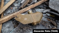 За припущенням ДСНС, жінка наступила на міну ПФМ-1 «Пелюстка» (фото ілюстраційне)