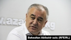 Өмүрбек Текебаев "Азаттыктын" студиясында