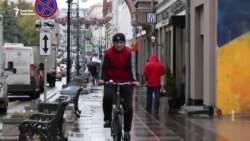 "Айлампага түшүп калдым". Москвадагы мигранттын түйшүгү 