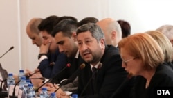 Христо Иванов на заседание на парламентарна комисия