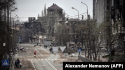 Президент України Володимир Зеленський заявив про неможливість військового розблокування Маріуполя на Донеччині