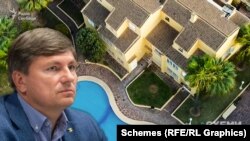 Маєток, співвласниками якого є Артур Герасимов та його дружина Наталія Бухалова, розташований у містечку Хавеа на узбережжі Середземного моря