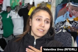 De vorbă cu trecători din Fălești