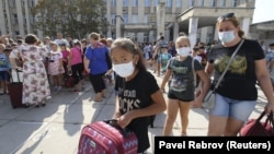 Евакуйовані з Армянська діти з понеділка повертаються до навчання