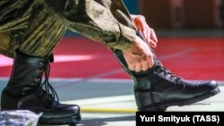 Російські військові «не почувають себе впевнено» в окупованому регіоні і натякають місцевим жителям, що «не збираються там зимувати»